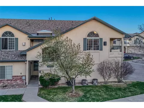 8777 E Dry Creek Rd #1425, Centennial, CO 80112