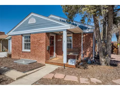 3905 N Haddon Rd, Denver, CO 80205 photo 1