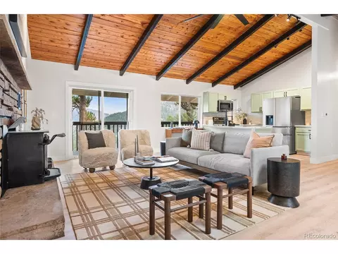 96 Moose Rd, Lyons, CO 80540