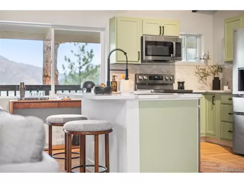 Kitchen - 96 Moose Rd, Lyons, CO 80540 photo 2 of 5