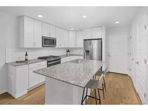 9319 E 57th Pl, Denver, CO 80238 photo 8