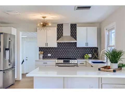 7003 E 17th Ave, Denver, CO 80220 photo 7
