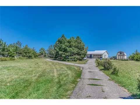 44125 Morning Star Ct, Elizabeth, CO 80107