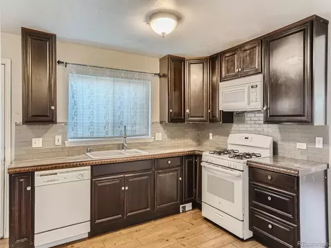 2740 Eppinger Blvd, Thornton, CO 80229 photo 11