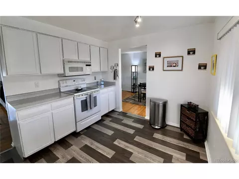 1261 Eagle St, Aurora, CO 80011 photo 6