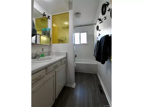1261 Eagle St, Aurora, CO 80011 photo 11