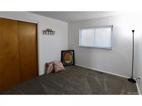 1261 Eagle St, Aurora, CO 80011 photo 10