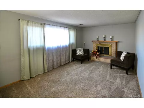 1261 Eagle St, Aurora, CO 80011 photo 15