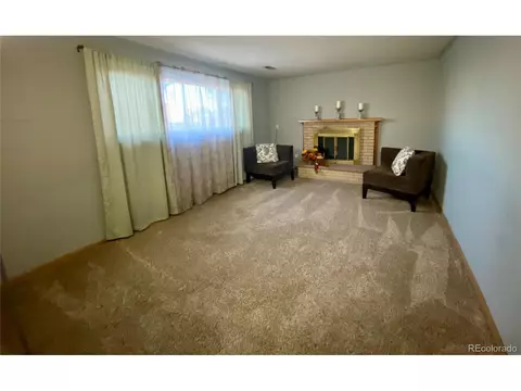 1261 Eagle St, Aurora, CO 80011 photo 14