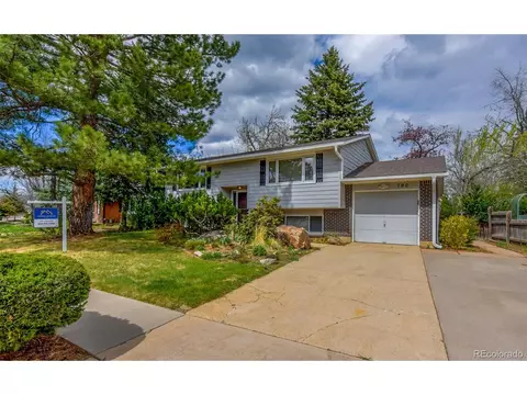 790 Mohawk Dr, Boulder, CO 80303 photo 2