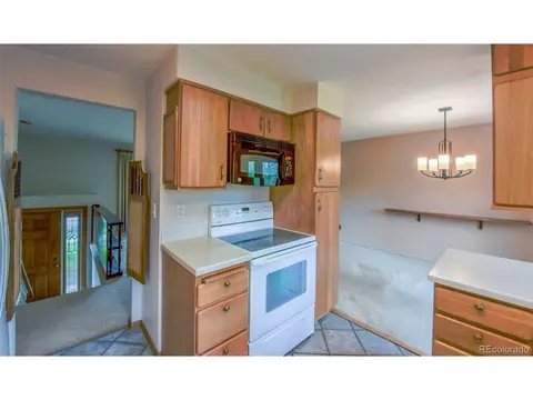 790 Mohawk Dr, Boulder, CO 80303 photo 3