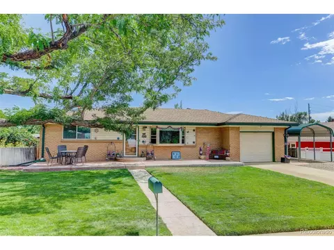 1000 S Flower St, Lakewood, CO 80226