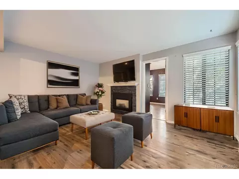 836 S Vance St #D, Lakewood, CO 80226