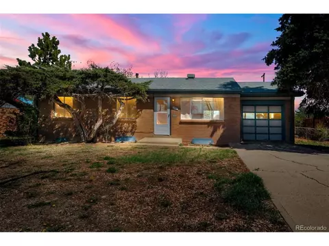 476 Zion St, Aurora, CO 80011