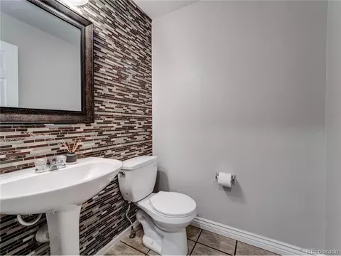 19185 E Baker Pl, Aurora, CO 80013 photo 36