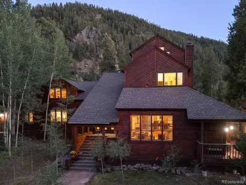 82 Lenawee Ln, Dillon, CO 80435