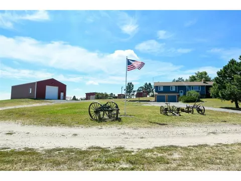 2388 Pinto Trl, Elizabeth, CO 80107