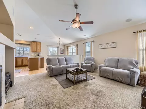 24704 E Chenango Dr, Aurora, CO 80016 photo 6