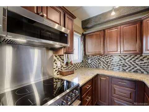 1175 Vine St #501, Denver, CO 80206