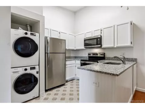 942 S Dearborn Way #19, Aurora, CO 80012