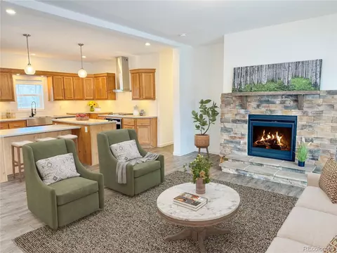 12913 Bronco Ln, Nathrop, CO 81236