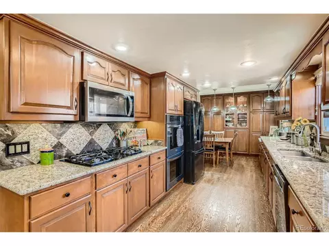 7121 Eldridge Ct, Arvada, CO 80004 photo 6