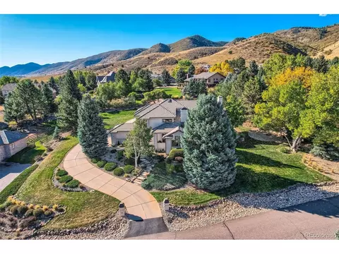 8 Catamount Ln, Littleton, CO 80127