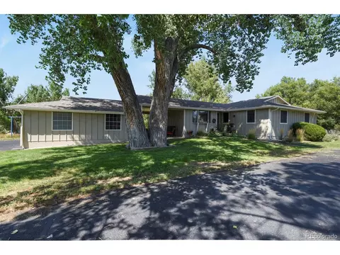 6415 S Piney Creek Cir, Centennial, CO 80016