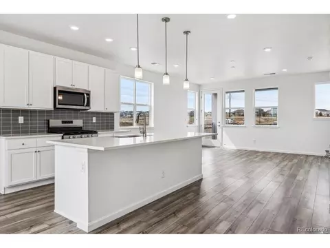 6794 Merseyside Ln, Castle Pines, CO 80108