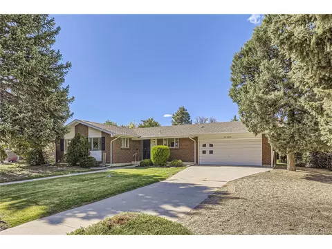 419 Revere St, Aurora, CO 80011