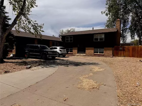 14211 E 22nd Pl, Aurora, CO 80011 photo 3
