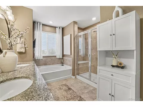 Bath - 6104 Marble Mill Pl, Erie, CO 80516 photo 3 of 6