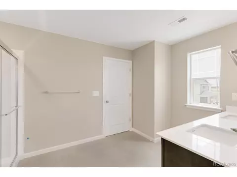 21864 E 9th Pl, Aurora, CO 80018 photo 25