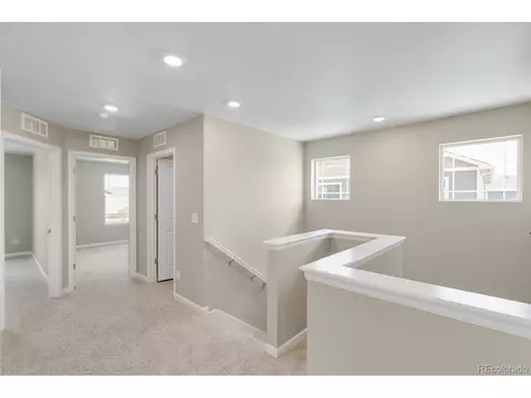 21864 E 9th Pl, Aurora, CO 80018 photo 16