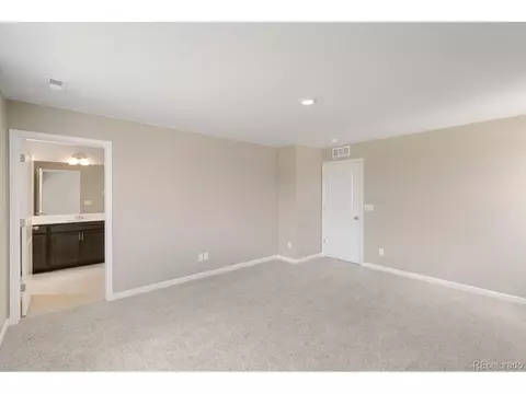 21864 E 9th Pl, Aurora, CO 80018 photo 18