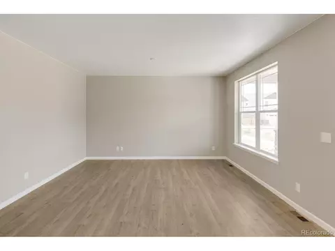 21864 E 9th Pl, Aurora, CO 80018 photo 5