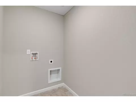 21864 E 9th Pl, Aurora, CO 80018 photo 27
