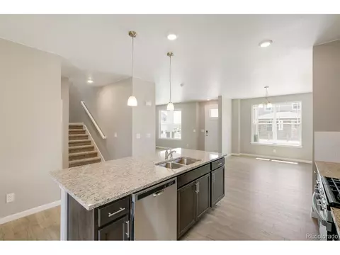 21864 E 9th Pl, Aurora, CO 80018 photo 10