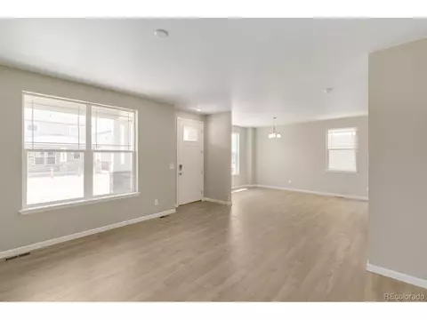 21864 E 9th Pl, Aurora, CO 80018 photo 14