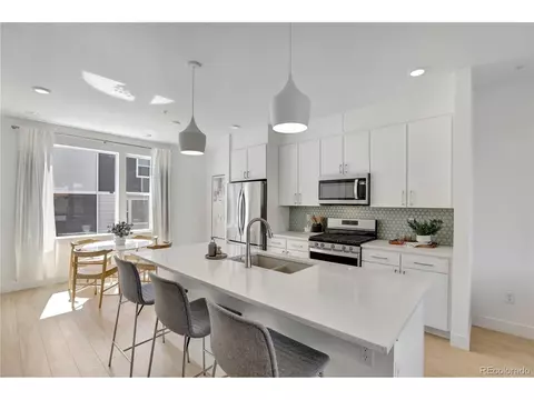 2853 W 69th Ave, Denver, CO 80221