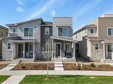 6107 Louisville Ct, Dacono, CO 80514