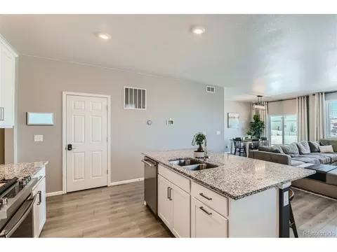 10210 Cedar St, Longmont, CO 80504 photo 14