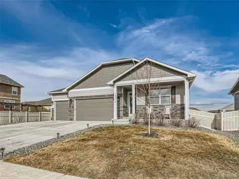 10210 Cedar St, Longmont, CO 80504 photo 3