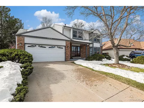 20686 E Ida Cir, Centennial, CO 80015 photo 2