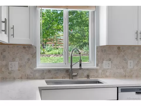 19410 E Ithaca Pl, Aurora, CO 80013 photo 14