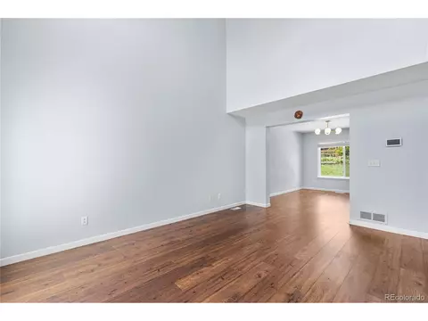 19410 E Ithaca Pl, Aurora, CO 80013 photo 6
