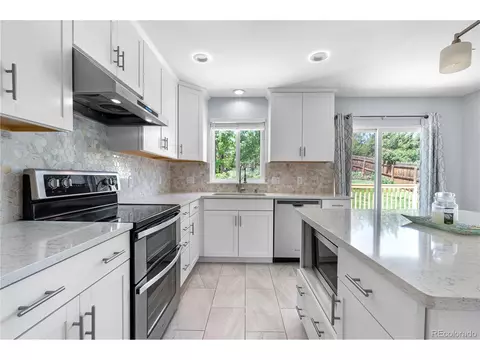 19410 E Ithaca Pl, Aurora, CO 80013 photo 10