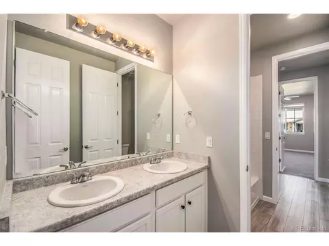 26701 E Byers Ave, Aurora, CO 80018 photo 12