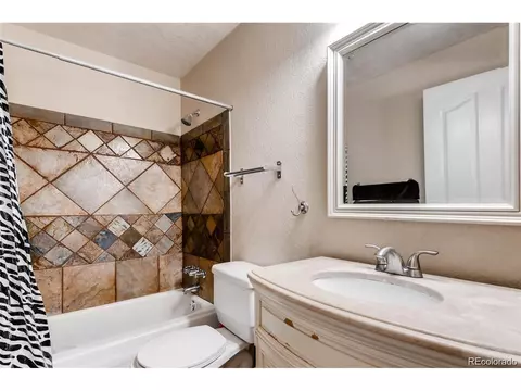 4331 Eugene Way, Denver, CO 80239 photo 13