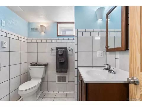 Undisclosed, Denver, CO 80211 photo 23